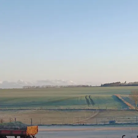 Couette-café Ulenhuus Mecklenburgische Schweiz Airport Laage, Barlachstadt Guestrow, Rostock Port -