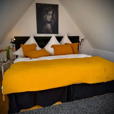 Neu! Ulenhuus Mecklenburgische Schweiz Laage Guestrow Rostock Port - לינה וארוחת בוקר *