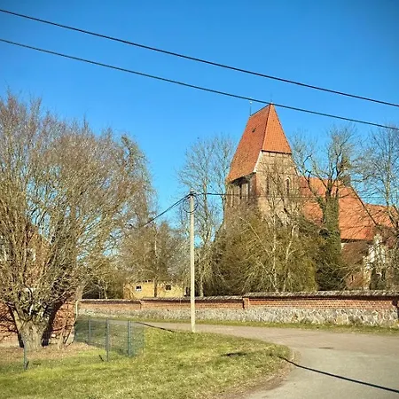Neu! Ulenhuus Mecklenburgische Schweiz Laage Guestrow Rostock Port - *