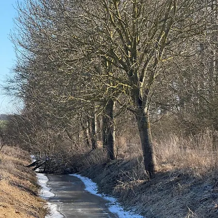 Neu! Ulenhuus Mecklenburgische Schweiz Laage Guestrow Rostock Port -