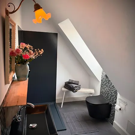 Neu! Ulenhuus Mecklenburgische Schweiz Laage Guestrow Rostock Port - לינה וארוחת בוקר