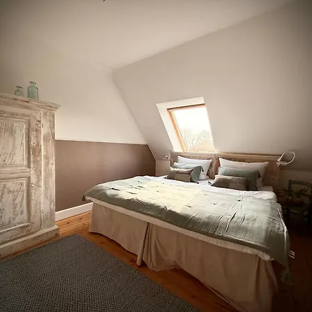 לינה וארוחת בוקר Neu! Ulenhuus Mecklenburgische Schweiz Laage Guestrow Rostock Port - *