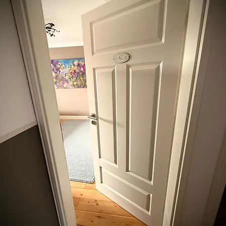 לינה וארוחת בוקר Neu! Ulenhuus Mecklenburgische Schweiz Laage Guestrow Rostock Port - *