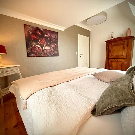 Neu! Ulenhuus Mecklenburgische Schweiz Laage Guestrow Rostock Port - לינה וארוחת בוקר *