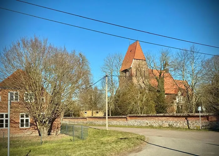 Neu! Ulenhuus Mecklenburgische Schweiz Laage Guestrow Rostock Port - *