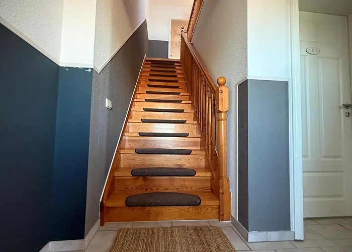 Neu! Ulenhuus Mecklenburgische Schweiz Laage Guestrow Rostock Port - *