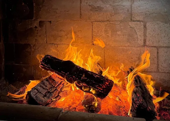 Neu! Ulenhuus Mecklenburgische Schweiz Laage Guestrow Rostock Port -