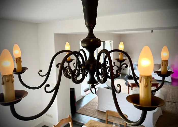 Neu! Ulenhuus Mecklenburgische Schweiz Laage Guestrow Rostock Port -