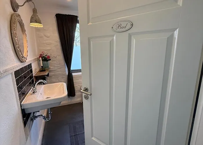 Panzió Neu! Ulenhuus Mecklenburgische Schweiz Laage Guestrow Rostock Port -