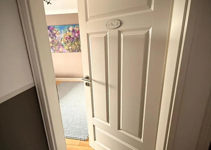 Panzió Neu! Ulenhuus Mecklenburgische Schweiz Laage Guestrow Rostock Port - *